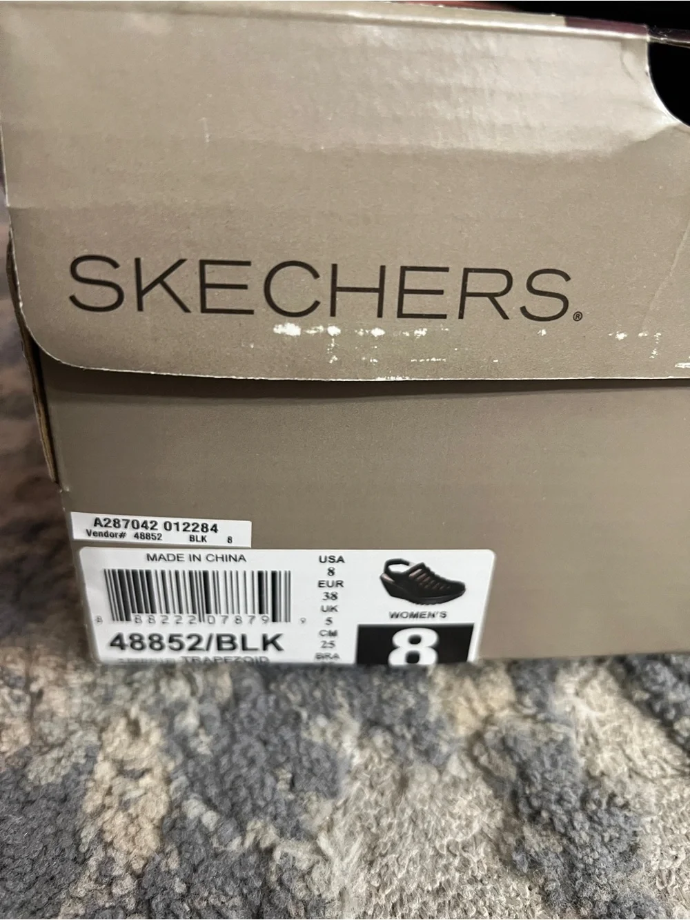 Skechers Parallel Trapezoid Memory Foam Black Wedge Sandals Size 8